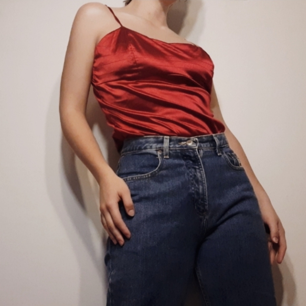 •Moda International• Silky Red Camisole